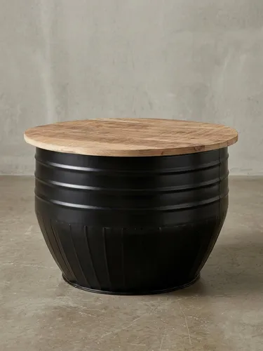 Kadima Design Industrial Couchtisch aus Mango Massivholz - Couchtisch im Industrial-Stil mit integriertem Stauraum für Kissen und Decken. Handgefertigt aus recyceltem Mango Massivholz und robustem Metallgestell.