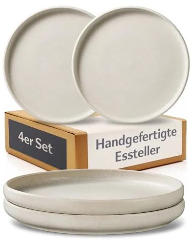 Cosumy 4er Set Speiseteller aus Steingut – Elegante Dinner Teller für 4 Personen - Stilvolles 4-teiliges Speiseteller-Set aus hochwertiger Keramik (Ø 26 cm). Ideal für jeden Anlass, robust und mikrowellenfest. Jedes Stück ein handgefertigtes Unikat mit individueller Glasur.
