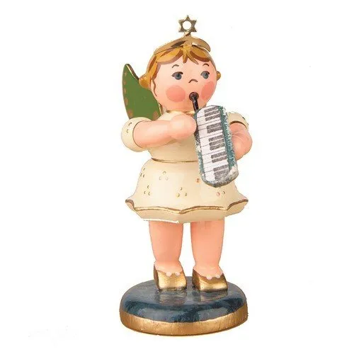 Hubrig Volkskunst Engel mit Melodika 6,5cm - Nussknacker-Figur, handgefertigt und liebevoll gestaltet, ideal für die festliche Dekoration oder als Geschenk.
