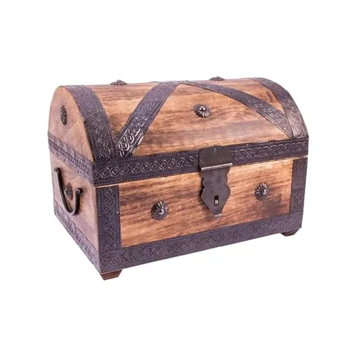 Holzspielerei Piratentruhe Mango geflammt groß - Truhen aus hochwertigem Mangoholz, ideal als Schmuckschatulle oder für Geschenke. Mit gewölbtem Deckel und Vorhängeschloss, perfekt für jedes Event.