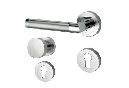 Türbeschläge24 Drückergarnitur Core 2 - Festdrehbar & Schnellmontage - Türgriffe für Zimmertüren, Wohnungseingangstüren und WC-Türen. Mit festdrehbar gelagerter Ausstattung und einfacher Schnellmontage in Bicolor Chrom/Edelstahl matt.