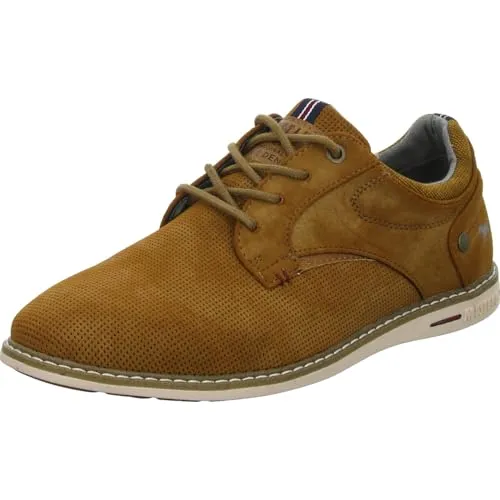 MUSTANG Halbschuhe Lederimitat Schnürschuh in Cognac - Stylische Halbschuhe aus Lederimitat, ideal für legere Outfits. Bequeme Blockabsatzhöhe von 2 cm sorgt für angenehmen Tragekomfort.