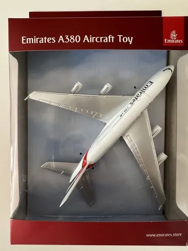 Herpa 86RT-9904 Emirates A380 1/500 Modellflugzeug von Herpa