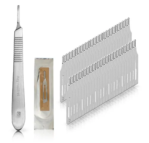 May Fußraspel Set 50 x Hohlmeißelklingen - Figur 2 - steril verpackt - Praktisches Set für die Fußpflege mit 50 Hohlmeißelklingen zur optimalen Hornhautentfernung. Ideal für die professionelle Anwendung und aus rostfreiem Edelstahl gefertigt.