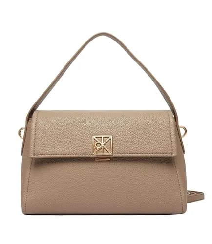 Calvin Klein Emblem Pebb Schultertasche in grau von Calvin Klein