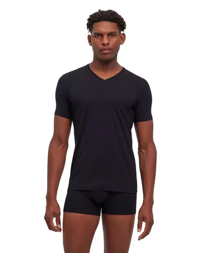 FALKE Herren Unterwäsche Daily Climate Control V Neck T-Shirt, Schwarz, XXL - Dieses innovative V Neck T-Shirt aus hochwertiger Baumwolle reguliert Ihr Körperklima optimal und sorgt für ein angenehmes Tragegefühl. Ideal für Business und Alltag, bietet es uneingeschränkte Bewegungsfreiheit und flache Nähte für maximalen Komfort.