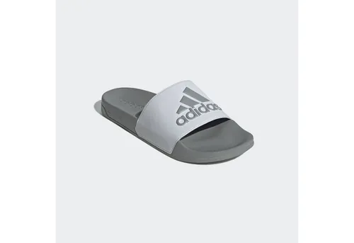 adidas SHOWER ADILETTE Badesandale grau 42 EU - Badeschuhe mit cloudfoam-Dämpfung für optimalen Komfort beim Schwimmen, fällt klein aus - bitte zwei Größen größer bestellen.