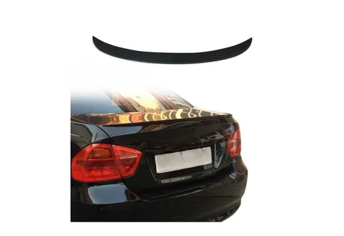 OMAC Heckstoßstange für BMW 3er E90 2004-2011 - Stylische Heckstoßstange aus robustem ABS-Material, die Ihr Fahrzeug aufwertet. Sie bietet nicht nur eine ansprechende Optik, sondern verbessert auch die Aerodynamik für ein optimales Fahrerlebnis. Einfache Installation für sofortige Verbesserungen.