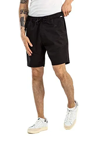 Reell Reflex Easy Short LW Black M - Herren-Shorts mit elastischem Kordelzug und aufgesetzten Taschen, aus flexiblem Flex-Stoff für optimalen Tragekomfort und Bewegungsfreiheit.