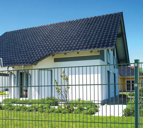 Peddy Shield Doppelstabmattenzaun Set, 123 cm hoch für 10 m Zaun - Praktisches Set mit 5 Zaunelementen und 6 Pfosten. Robuste Stahlkonstruktion in grün, ideal für eine langlebige Abgrenzung. Perfekt für einfache Montage und zuverlässigen Einsatz im Garten.