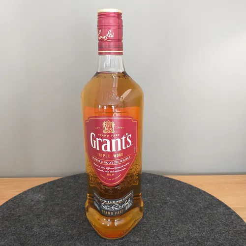 Grant's Triple Wood Whisky 40% Vol. 0,7l