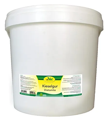 cdVet Kieselgur 5kg – Natürliche Stallhygiene gegen Milben und Flöhe, hohe Feuchtigkeitsbindung, Umgebungspflege für Pferd, Geflügel, Stalltiere