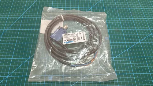 Produktbild TELEMECHANIQUE Positionsschalter XCMD2102L2 _0,3_5