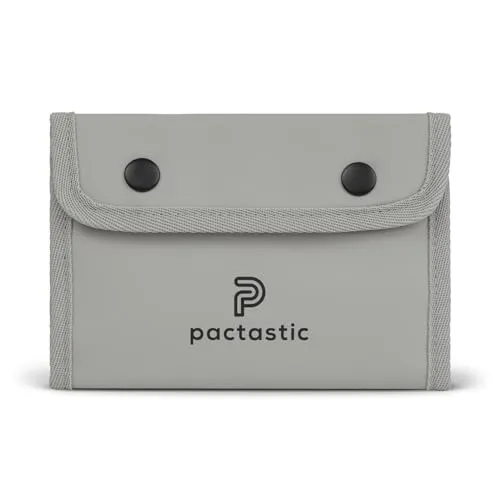 Pactastic Reisepass-Geldbörse mit 6 Kartenfächern & geschütztem Münzfach | 100 g leichter Reisegeldbeutel für Pässe & Bargeld aus wasserabweisendem veganem Tech-Material | 17,5 x 2,5 x 13 cm