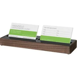 Sigel Visitenkartenhalter VA203 aus Walnussholz - Eleganter Visitenkartenhalter aus massivem Walnussholz und hochwertigem Acryl. Hält bis zu 60 Karten und sorgt für eine stilvolle Präsentation auf Ihrem Tisch.