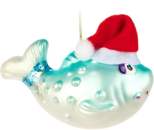 BRUBAKER Fisch mit Weihnachtsmütze - Handbemalte Weihnachtskugel aus Glas - Lieber Kugelfisch Blau - Mundgeblasene Christbaumschmuck Figur - lustiger Deko Anhänger - Baumkugel 11 cm