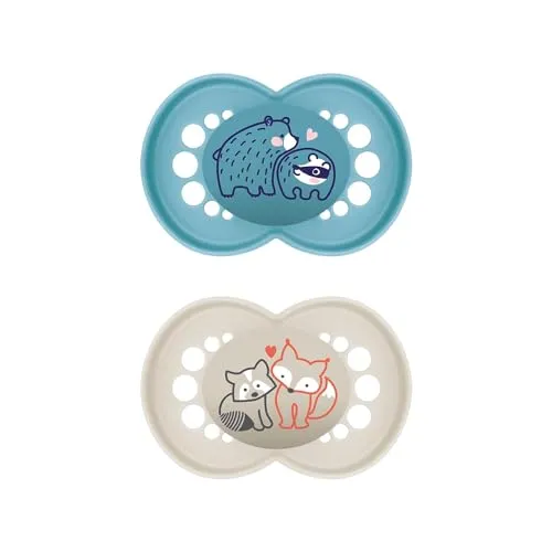 MAM Original Latexschnuller im 2er-Set, Schnuller aus nachhaltigen, bio-erneuerbaren Materialien, Baby Schnuller mit symmetrischem & kiefergerechtem Sauger, 16+ Monate, Bär/Fuchs