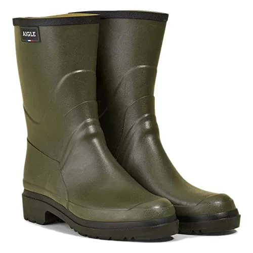 Aigle Bison 2 Gummistiefel Grün EU 45 - Hochwertige Gummistiefel aus Naturkautschuk mit strapazierfähiger Gummisohle für optimalen Halt. Ideal für Regentage und vielseitig kombinierbar.