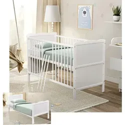 Baby-Delux Babybett Jack 140x70 – höhenverstellbar und umbaubar - Gitterbett aus hochwertigem Kiefernholz, mit 3-fach höhenverstellbarem Lattenrost und Beißschienen für Sicherheit und Komfort. Umbaubar zum Juniorbett, ideal für mitwachsende Lösungen.