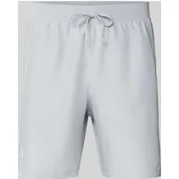 Under Armour Launch 7'' Unlined Shorts mod gray - Herren Outdoor Shorts aus leichtem, atmungsaktivem Material mit schnelltrocknenden Eigenschaften und integrierter Handytasche für ultimativen Komfort beim Laufen.