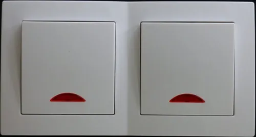 Levina Kunststoff 2x Schalter + Kontroll Glimm-Lampe weiß 7784