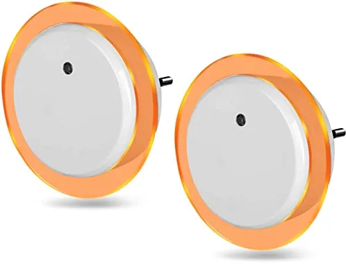 Northpoint LED Nachtlicht 2er-Set mit Dämmerungssensor - Wecker - Bernsteinweißes Licht (1500-1800K) sorgt für blendfreies Licht, ideal für Schlafzimmer und Flur. Mit 2 USB-Anschlüssen für Smartphone-Ladung.