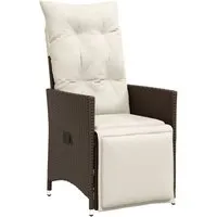 vidaXL Verstellbarer Gartensessel mit Kissen in Braun - Gartenstuhl aus robustem PE-Rattan, verstellbare Rückenlehne und Fußstütze für individuellen Komfort. Ideal für entspannte Stunden im Freien.