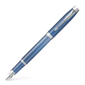 Parker IM Writing Rituals Füller - Elegantes Design in Blau - Schreibutensilien mit luxuriösem Gefühl, perfektem Gewicht und geschmeidiger Tintenabgabe. Ideal für alle, die das Schreiben als Wellness-Routine schätzen.