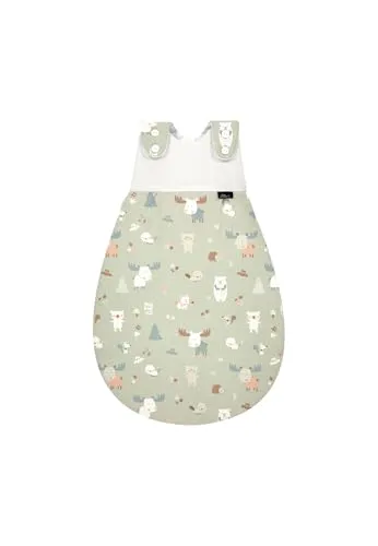 Alvi® Baby-Mäxchen® Außensack Jersey Baby Forest - Babyschlafsäcke für sicheren und gesunden Schlaf, entwickelt mit Experten. TOG-Wert 2,5 für optimales Schlafklima und verstellbare Ausschnitte für perfekte Passform.