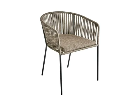 Brafab Piatto Diningsessel schwarz - Stapelbarer Gartenstuhl für Komfort im Freien - Gestalte Deine Terrasse modern mit dem Brafab Piatto Diningsessel. Stapelbar, pflegeleicht und mit bequemen Armlehnen für entspannte Stunden im Freien – ideal für gesellige Runden!