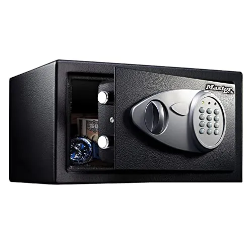 Master Lock Mittelgroßer digitaler Safe mit Kombination X041ML - Möbeltresor in schwarz, sicherer elektronischer Verschluss und kompakte Maße für optimalen Schutz Ihrer Wertsachen.