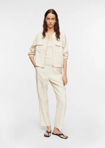 comma 7/8-Hose beige Größe 46 - Elegante 7/8-Hose in beige, gefertigt aus hochwertiger Viskose-Mischung. Ideal für vielseitige Outfits und sorgt für hohen Tragekomfort im Alltag.
