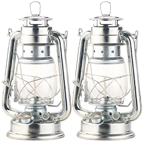 Lunartec Sturmlampe: 2er-Set Nostalgische Petroleum-Sturmlaternen mit Glaskolben, verzinkt (Laterne Öllampe, Petroleum Lampen Sturm Laterne, feuerfest)