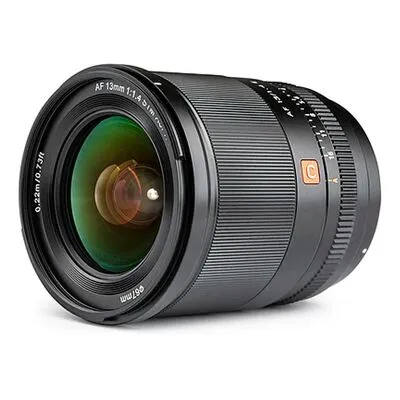 Viltrox AF 13mm f1,4 Sony E-Mount Objektiv - Hochwertiges 13mm Festbrennweiten-Objektiv von Viltrox, perfekt für beeindruckende Landschafts- und Street-Fotografie mit hervorragender Lichtstärke.