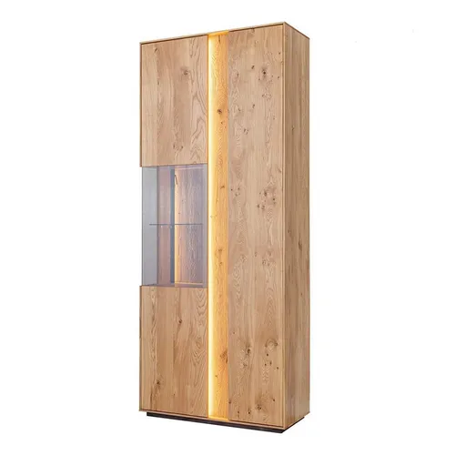 Moderne Braune Holzvitrine mit LED-Beleuchtung - Stilvolle Vitrine für Wohnzimmer und Gästezimmer. Mit 11 Regalfächern und 2 Türen bietet sie viel Platz zur Präsentation. Die LED-Beleuchtung setzt Ihre Lieblingsstücke perfekt in Szene.