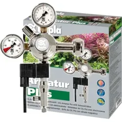 DUPLA CO2 Armatur Plus mit Magnetventil - Wasseraufbereitung für Aquarien, automatische CO2-Steuerung mit hoher Regelgenauigkeit und integriertem Rückflussventil für optimale Blasenzahl.