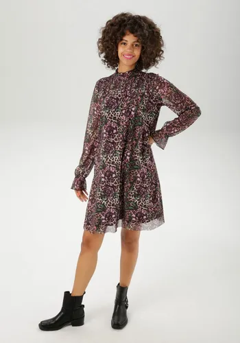 Aniston Kleider von Aniston