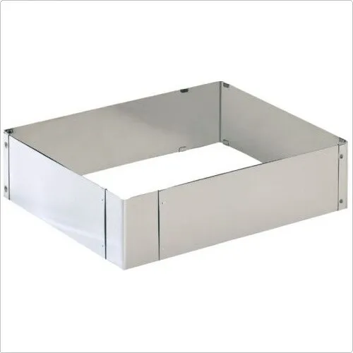 KAISER BACKFORM BACKRAHMEN EDELSTAHL - Edelstahl Backrahmen (24-46 x 20-38 x 6 cm) für individuelle Kuchengrößen, backofenfest und spülmaschinengeeignet - perfekt für Kuchen, Torten und Pizzen.