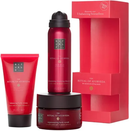 Rituals - The Ritual Of Ayurveda Reise-Set - Elegantes Reise-Set mit Duschschaum, Körperpeeling und Körpercreme. Angereichert mit indischer Rose und Süßmandelöl für geschmeidige Haut. Ideal zum Verschenken oder für die eigene Verwöhnung.