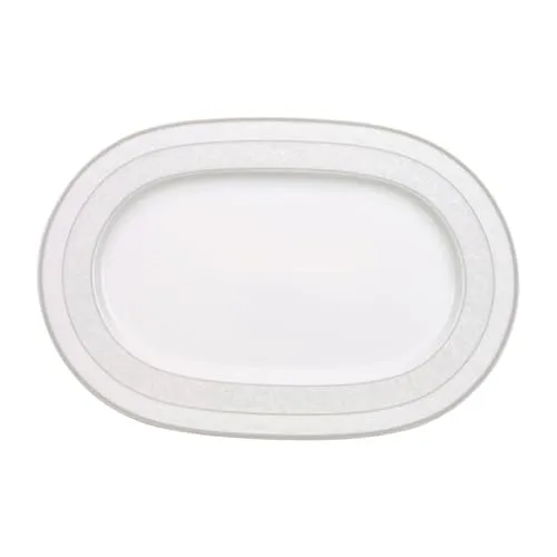 Villeroy & Boch Servierplatte Gray Pearl oval klein 35cm - Elegante Servierplatte von Villeroy & Boch aus Premium Bone Porcelain, mikrowellensicher und spülmaschinenfest. Perfekt für stilvolle Anlässe und besondere Speisen.