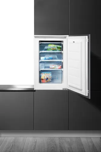 Amica Einbaugefrierschrank EGS16173 - 87,5 cm hoch, 54 cm breit, 4-Sterne-Gefrierfach und integrierbar für optimalen Platzbedarf