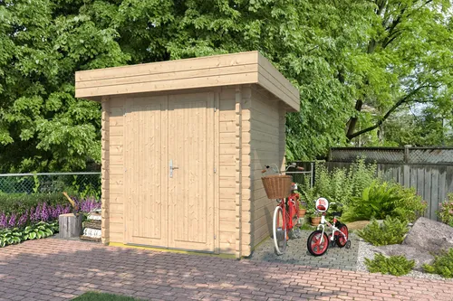Fjordholz Gartenhaus Modell Rob 44 A - Massives Flachdach Gartenhaus aus 44mm nordischer Fichte, ideal für individuelle Anpassungen. Hochwertige Doppeltür und starke Dachkonstruktion bieten Sicherheit und Langlebigkeit. Perfekt für Ihren Garten!