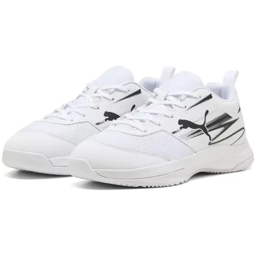 PUMA VARION II JR Indoor Court Shoe, White Black, 37.5 EU - Hallenschuhe für Jungen mit regulärer bis breiter Passform, Variofoam Dämpfung und atmungsaktivem Variomesh für optimalen Komfort und Halt.