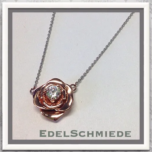 Edelschmiede925 Halskette aus 925 Silber mit rosé vergoldeter Rose - Elegante Halskette aus 925 Sterlingsilber mit Anlaufschutz. Ideal für besondere Anlässe oder als stilvolles Accessoire im Alltag.