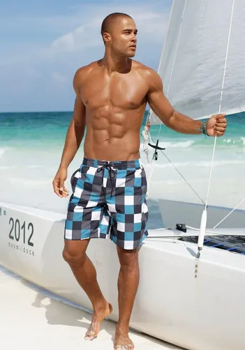 Badeshorts BUFFALO Herren Gr. L - Trendiges Karo-Design - Herren-Bademode mit angesagtem Karodruck, elastischem Bund und Innenslip für optimalen Komfort. Ideal für den Strand oder Pool.