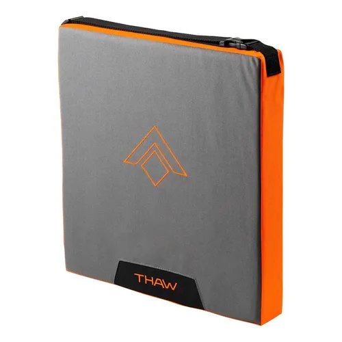 THAW Beheiztes Sitzkissen - Camping Zubehör für ultimativen Komfort - Heizkissen ohne Batterie mit 3 Wärmestufen, bis zu 6 Stunden Wärme. Ideal für Outdoor-Aktivitäten, leicht und tragbar mit 2-Zoll-Schaumstoffpolsterung für überragenden Komfort.