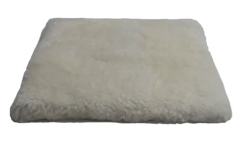 Sitzpolster Weiß von Reissner Lammfelle