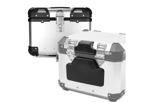 Bagtecs Reisetasche Set: Alu Top Case XS45 45 Liter silber - Motorradkoffer mit 45 Litern Volumen, inkl. komfortablem Rückenpolster für mehr Fahrkomfort und Sicherheit auf Reisen.