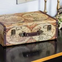 HMF Vintage Koffer aus Holz mit Weltkarten Design von HMF