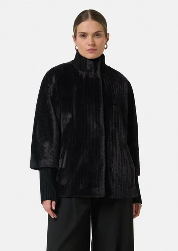 comma Funktionsjacke Outdoor-Jacke Cape aus Teddyplüsch mit Strickdetails